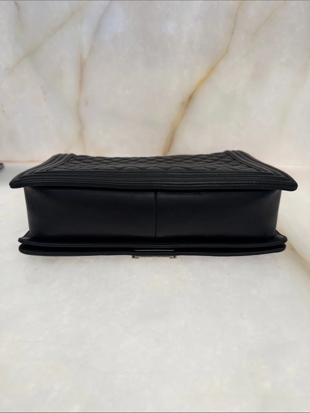 CHANEL classic quilted